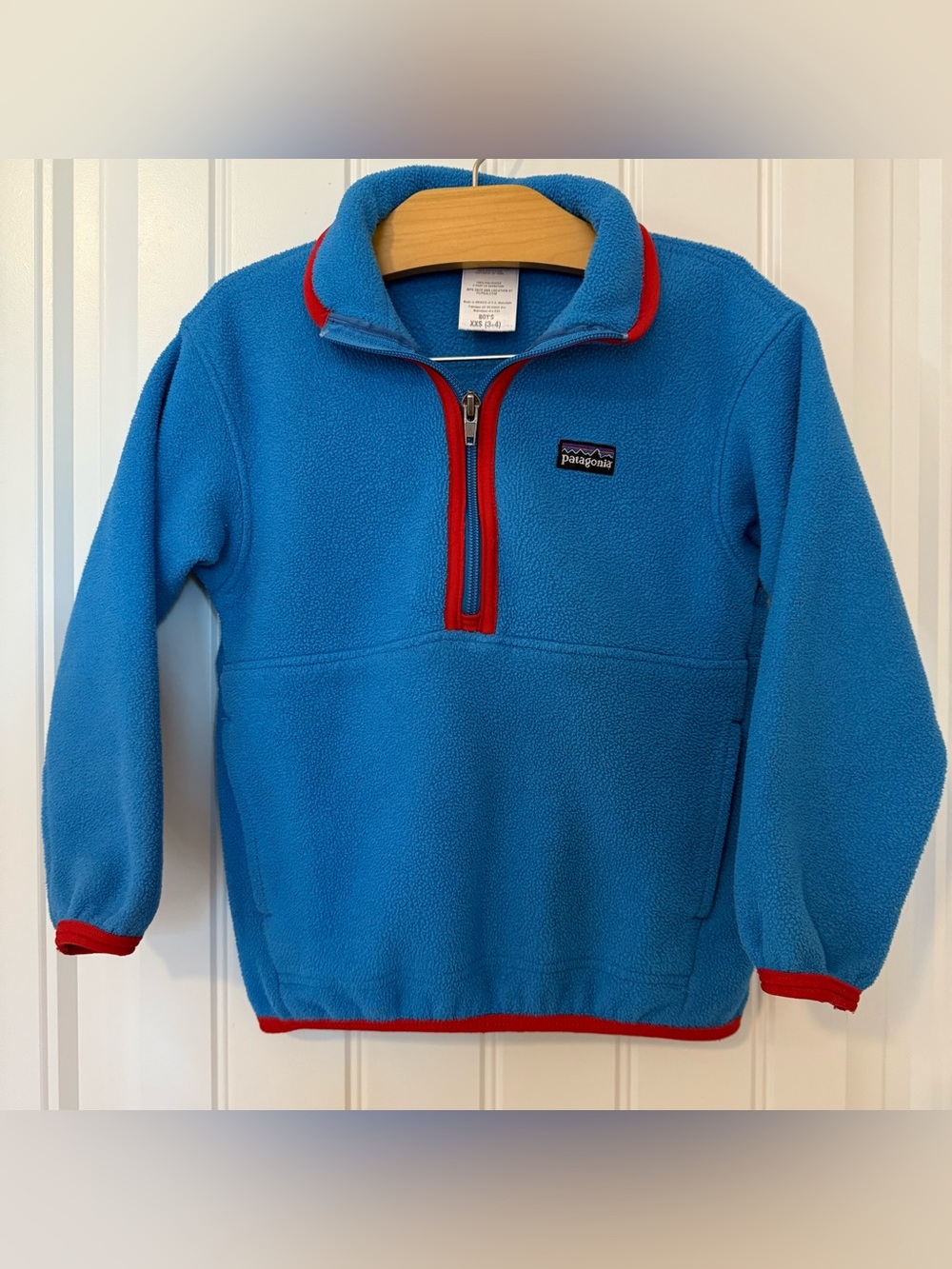 Patagonia Boys Synchilla Marsupial Fleece Pullover Blue Red XXS (3-4)